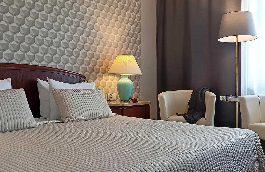Booking Hotel & Spa-1